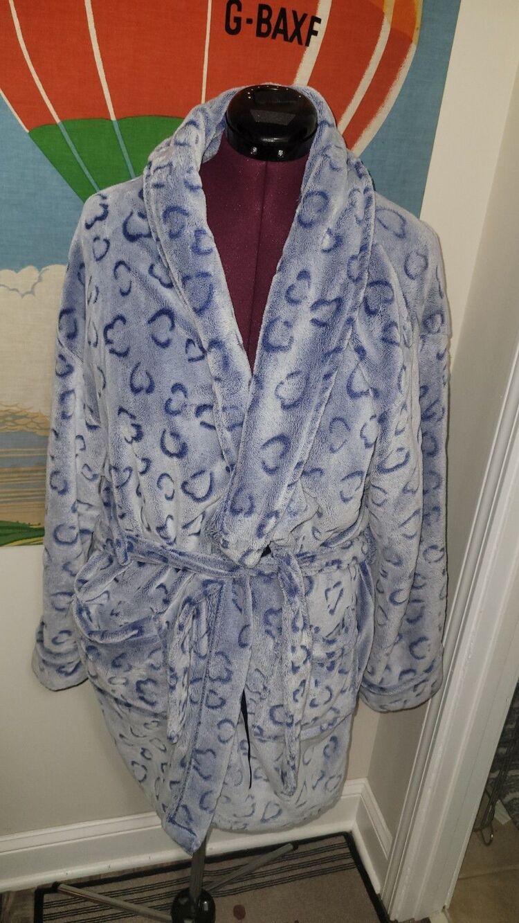 Women's Plush Bathrobe Blue Heart Print Soft Cozy Fleece  Plus Size 1x *Flawed